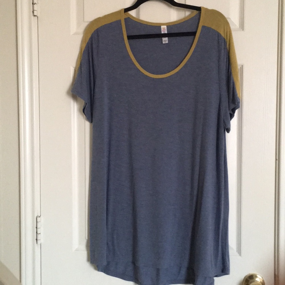 LulaRoe Classic T 3XL